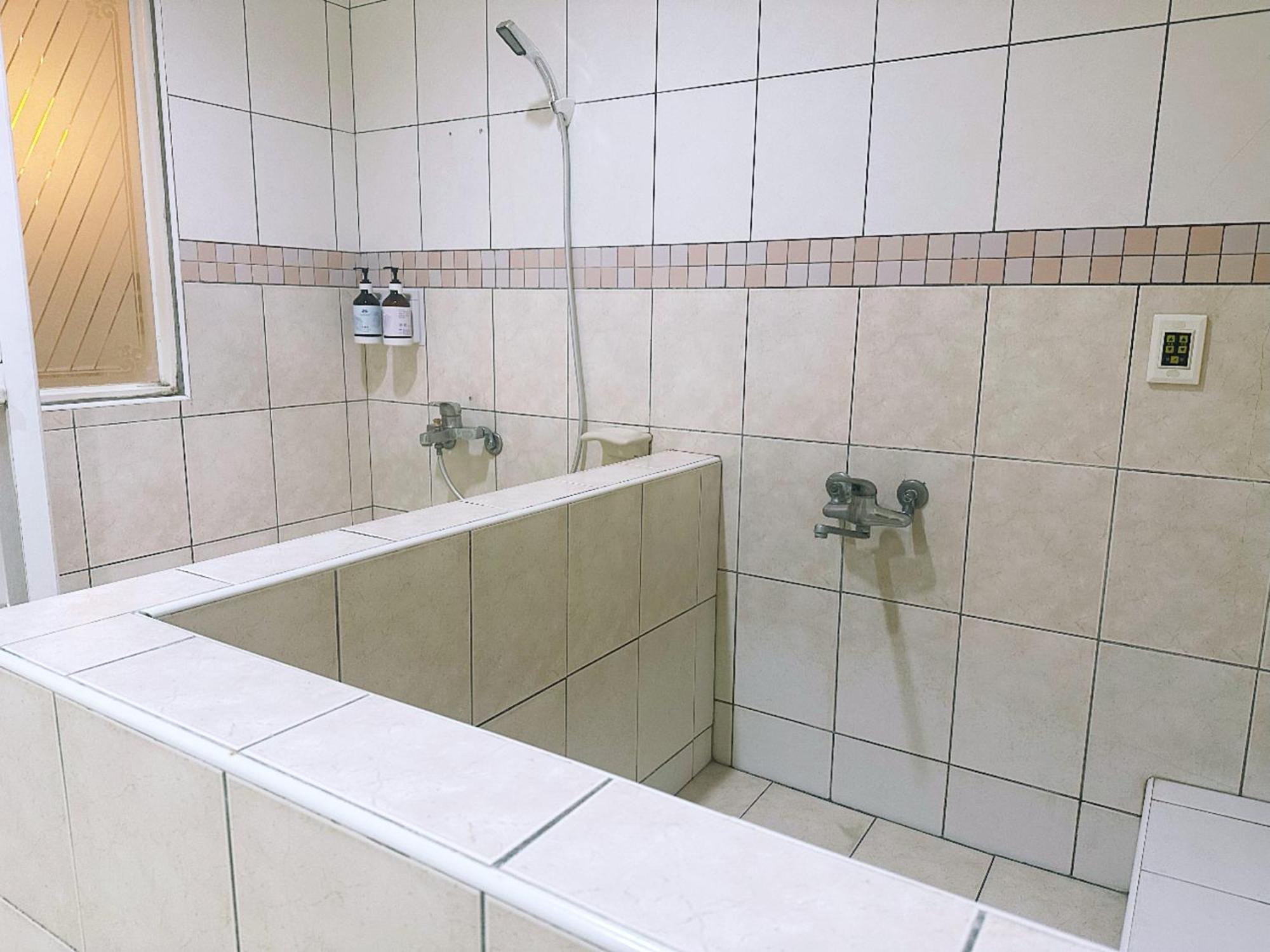Hua Du Motel 集集鎮 エクステリア 写真